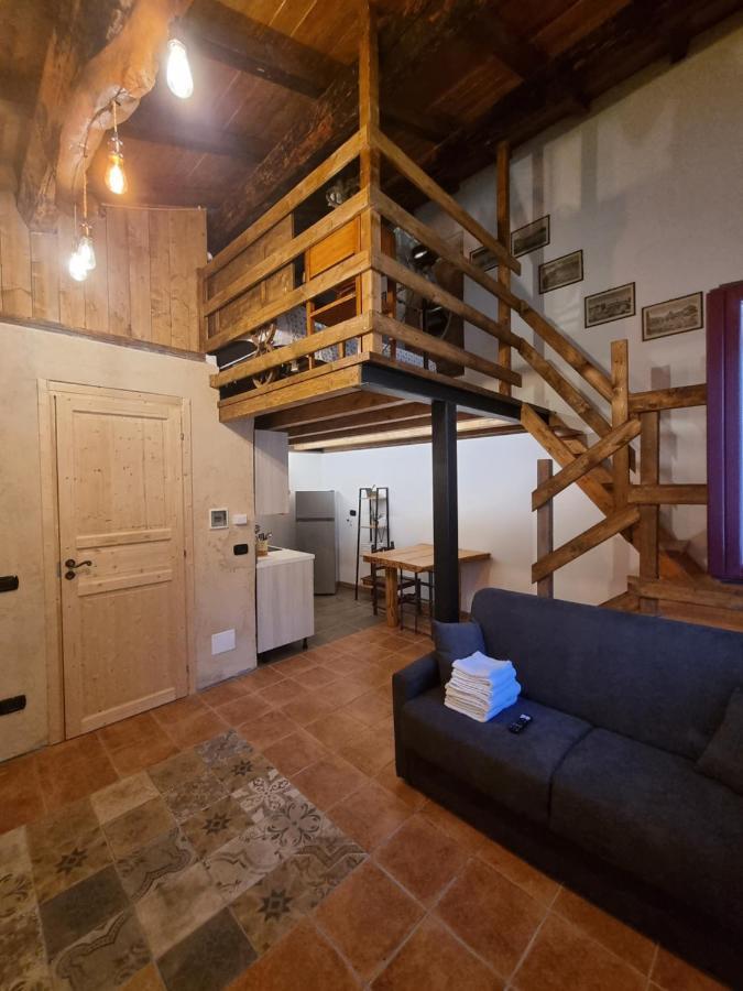 Agriturismo La Cascina Dei Chicchi Bagnone Luaran gambar