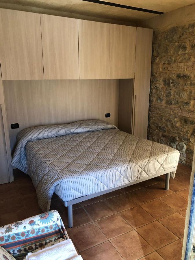 Agriturismo La Cascina Dei Chicchi Bagnone Luaran gambar