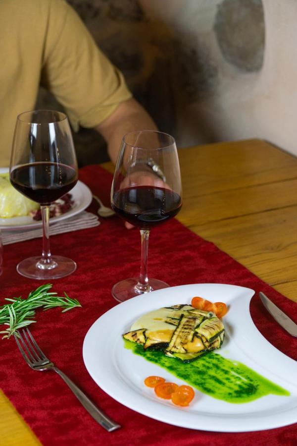 Agriturismo La Cascina Dei Chicchi Bagnone Luaran gambar
