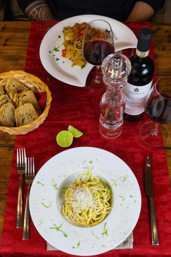 Agriturismo La Cascina Dei Chicchi Bagnone Luaran gambar