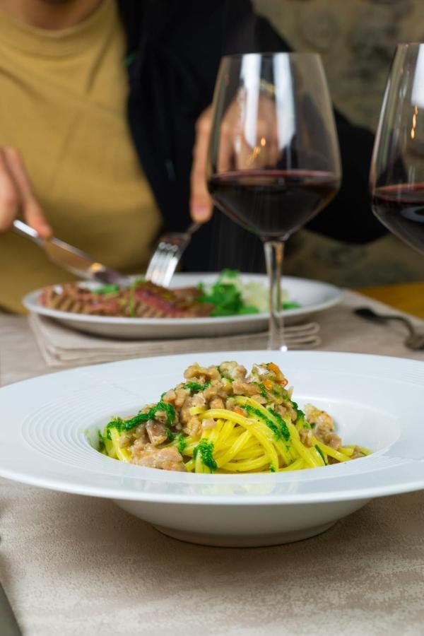 Agriturismo La Cascina Dei Chicchi Bagnone Luaran gambar