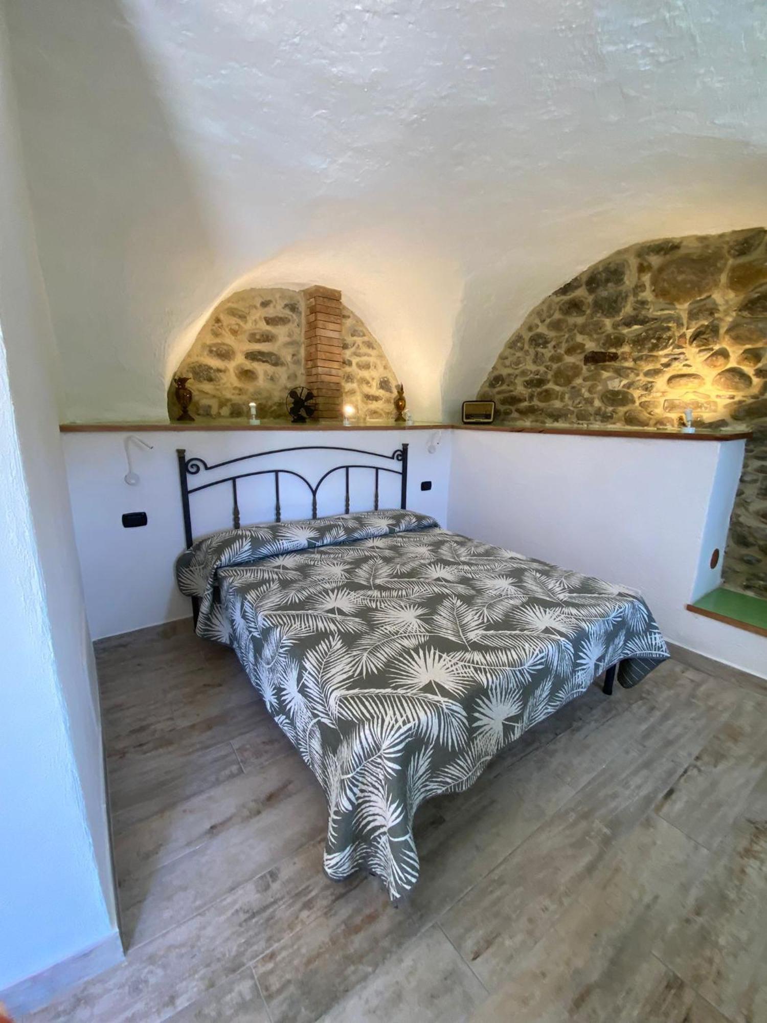 Agriturismo La Cascina Dei Chicchi Bagnone Luaran gambar